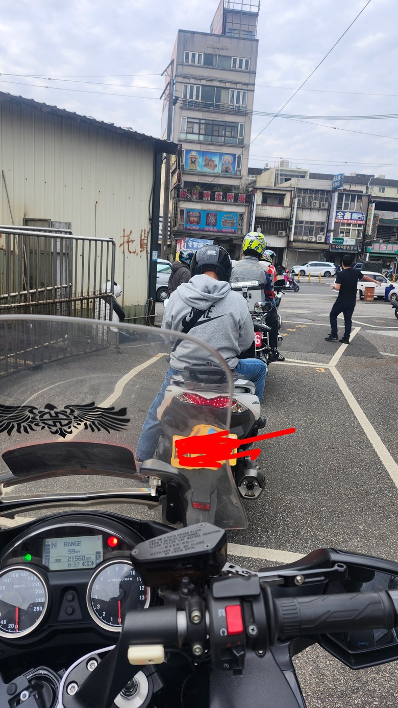 拜託愛「改裝(車)」的重機網紅們，別再牽托定期檢驗(廠)了