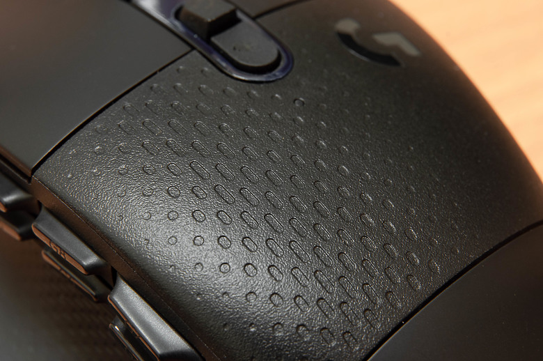 「Logitech G604 Lightspeed 小眾多工鼠」 - 再戰十年取暖文。