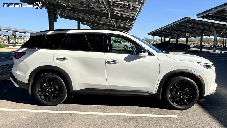 [開箱]2025 Infiniti QX60 LUXE AWD black edition北美開箱&分享