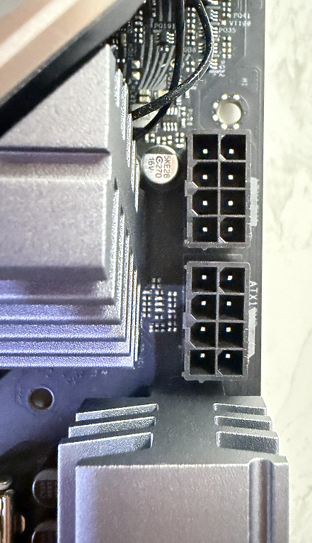 開箱 4K 有找CP取向創作者 M 板 B860M LiveMixer WiFi