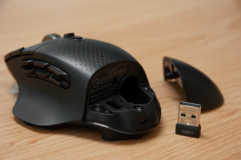 「Logitech G604 Lightspeed 小眾多工鼠」 - 再戰十年取暖文。