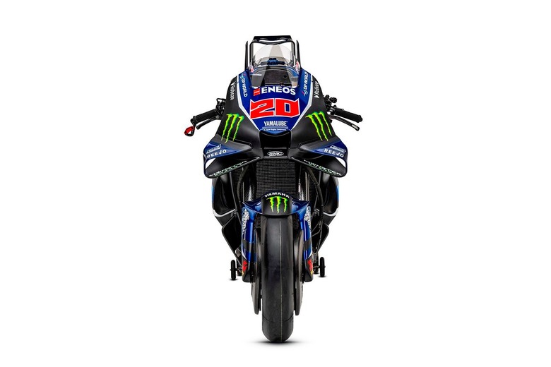 點我看大圖 【MotoGP】Monster Energy YAMAHA 2026 廠隊 YZR-M1 告別直四,全新V4引擎發表