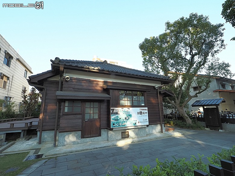 桃園市立大溪木藝生態博物館【壹號館、溪小宿舍、公會堂、木生活館、武德殿、藝師館、大溪歷史館、鳳飛飛故事館、六廿四故事館、工藝交流館與工藝基地、大溪創生館】 — 2025年霜華大溪散策之二