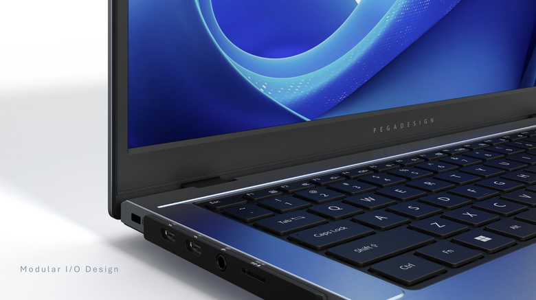 【CES2026】PEGATRON 和碩在 Intel PantherLake 平台推出模組化筆電產品 提供更多彈性 IO 配置選擇
