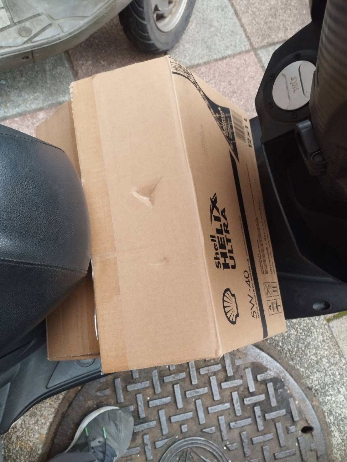 汽車用機油可以用在機車上面嗎？