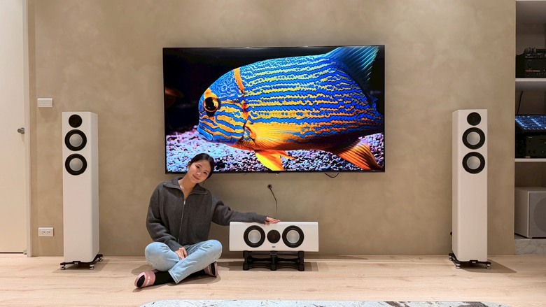 【 案例分享】 ELAC Carina系列 5.1.2 聲道 X 卡拉OK 視聽空間