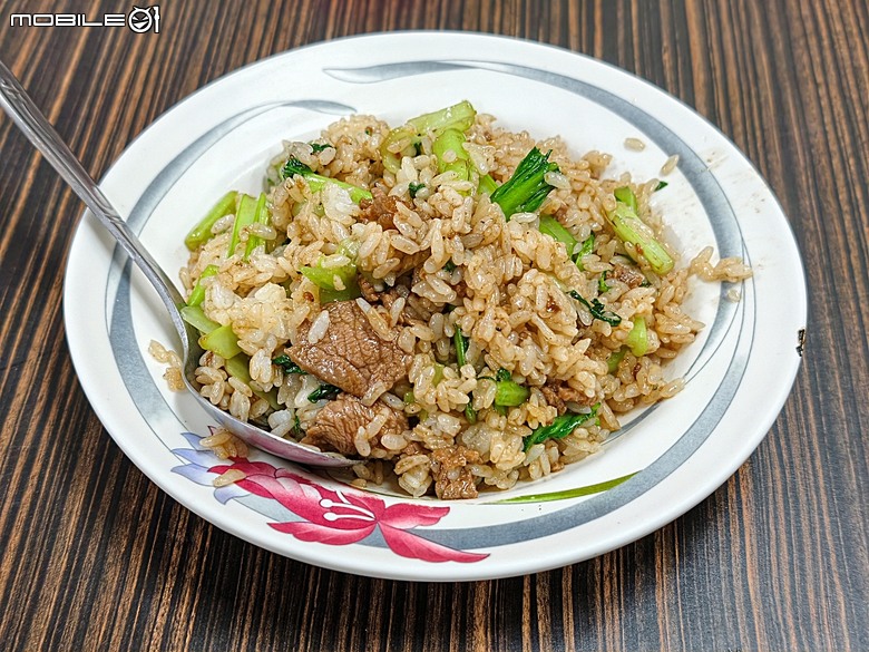 【小惡魔驫到成功】2026屏東燈節 萬年溪燈區,外掛屏東夜市中之國峰羊肉與尚讚肉圓的粉腸 — 2026年新春賞燈第一炮