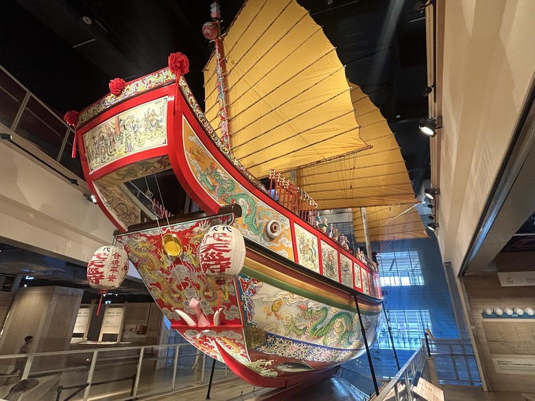 騎 遊 東 港 ( 全 台 首 座 王 船 文 化 館 )