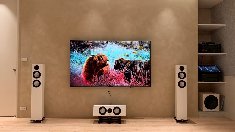 【 案例分享】 ELAC Carina系列 5.1.2 聲道 X 卡拉OK 視聽空間
