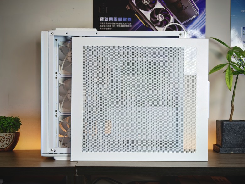 【心得】開箱文｜Cooler Master Elite 600｜全景曲面海景房，極致純淨的視覺饗宴