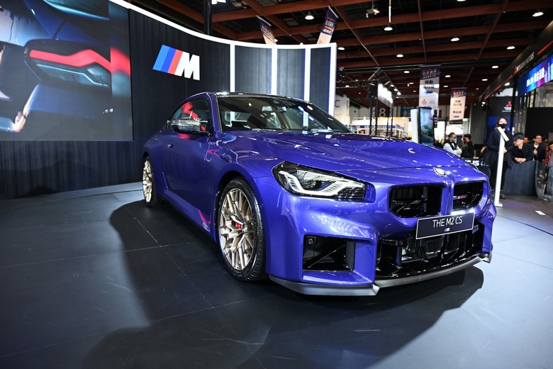 【2026 台北車展紀實】從展場正妹到四輪靈魂:Nikon ZR 實拍紀錄