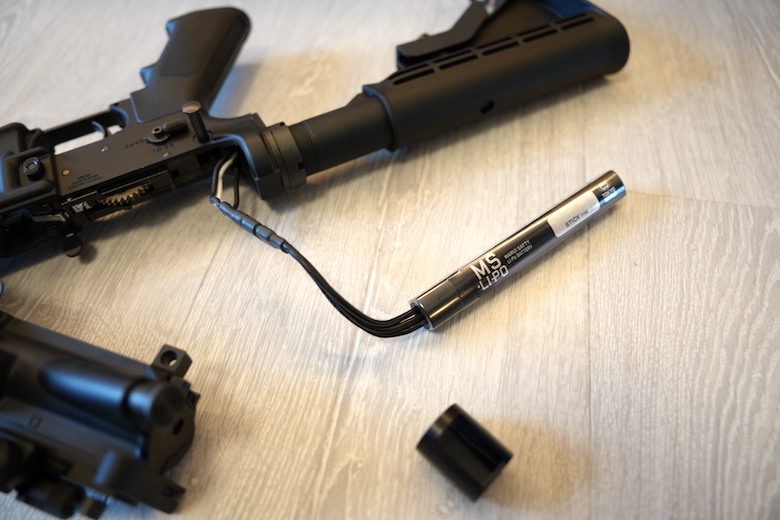 Tokyo Marui EVOLT M4A1 入手開箱! 挑戰 GBBR 的仿真尺寸,電槍科技的全新篇章