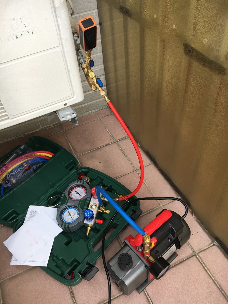 2007 日立變頻冷氣全拆洗