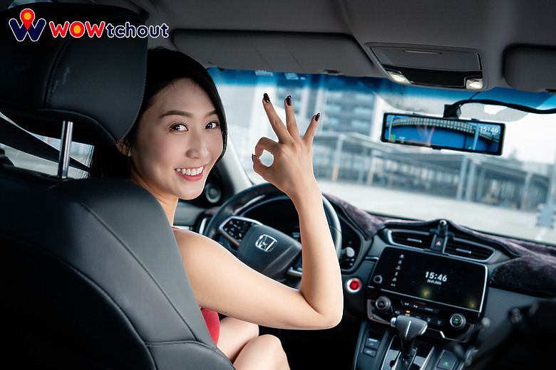 突發事件不再手忙腳亂！實測大通 Ai17 PRO 語音互動：動口不動手，才是真正的行車安全！