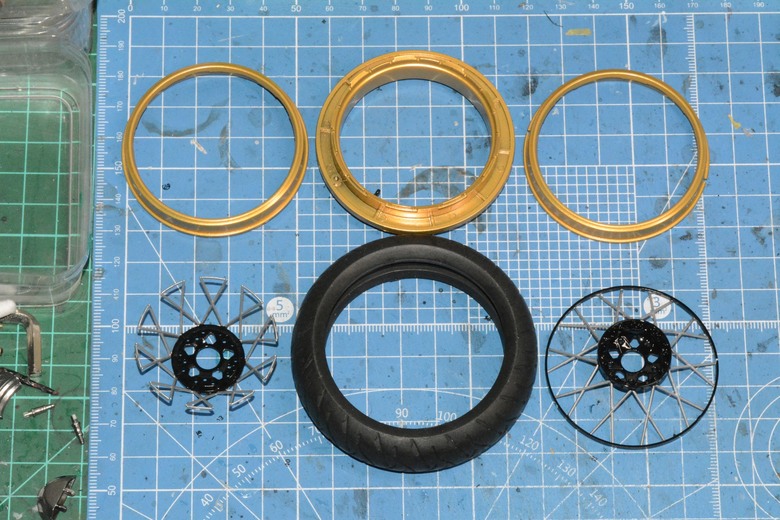 【模型製作】MENG 1/9 BMW R1250GS ADV