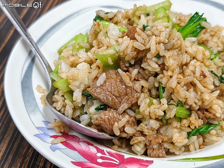 【小惡魔驫到成功】2026屏東燈節 萬年溪燈區,外掛屏東夜市中之國峰羊肉與尚讚肉圓的粉腸 — 2026年新春賞燈第一炮