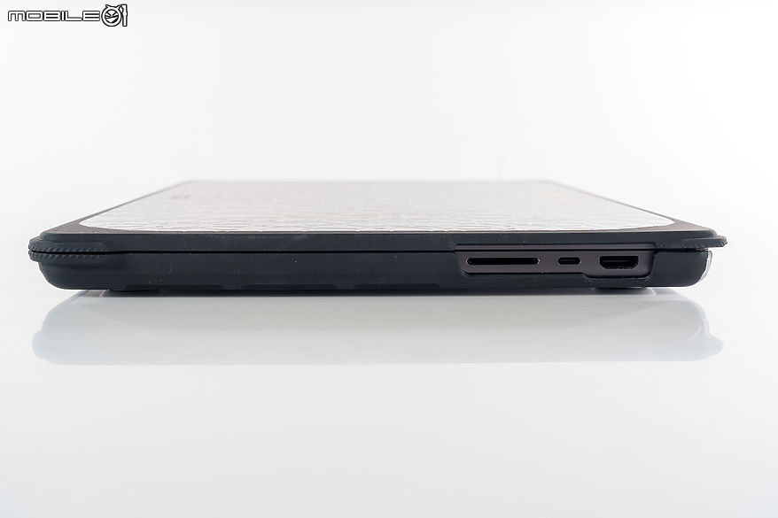 村上隆 x CASETiFY：FLOWERS BLOOM 聯名系列開箱｜用可愛將防護等級點滿！