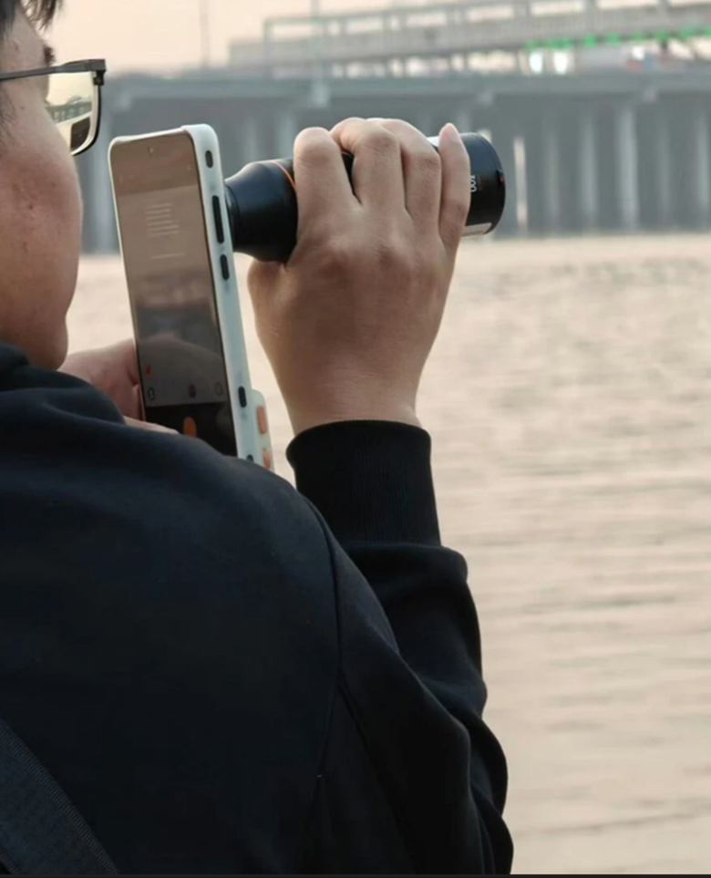 OPPO Find X9 Ultra新版增距鏡300mm可與10倍光學變焦疊加？