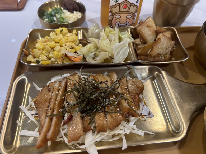 騎 遊 東 港 ( 全 台 首 座 王 船 文 化 館 )