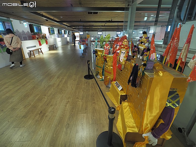 桃園市立大溪木藝生態博物館【壹號館、溪小宿舍、公會堂、木生活館、武德殿、藝師館、大溪歷史館、鳳飛飛故事館、六廿四故事館、工藝交流館與工藝基地、大溪創生館】 — 2025年霜華大溪散策之二