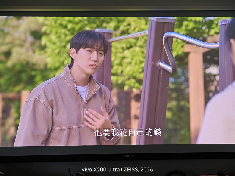 【開箱文】Hisense C2 Ultra 旗艦 4K 雷射投影機 開箱體驗❤️