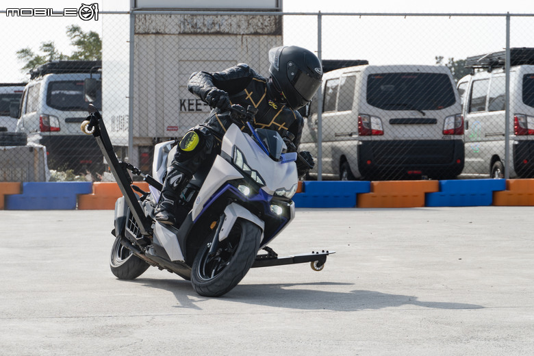 Bosch彎道ABS加持！SYM DRGBT二代電推龍全速域進化！