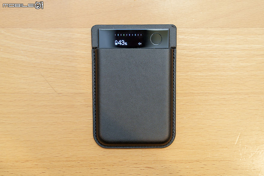 Plaud Note Pro 體驗報告|顯示螢幕、四麥克風再次升級的 AI 筆記好物