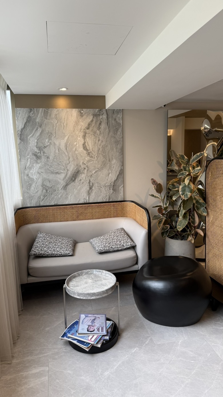 點我看大圖 打Z音波了!看起來終於不像沒睡飽