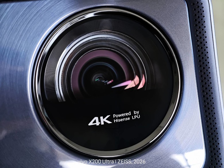 【開箱文】Hisense C2 Ultra 旗艦 4K 雷射投影機 開箱體驗❤️