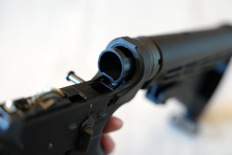 Tokyo Marui EVOLT M4A1 入手開箱! 挑戰 GBBR 的仿真尺寸,電槍科技的全新篇章