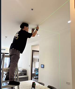 【開箱】輕奢風｜台中四房換屋宅｜波光粼粼的聖誕禮讚