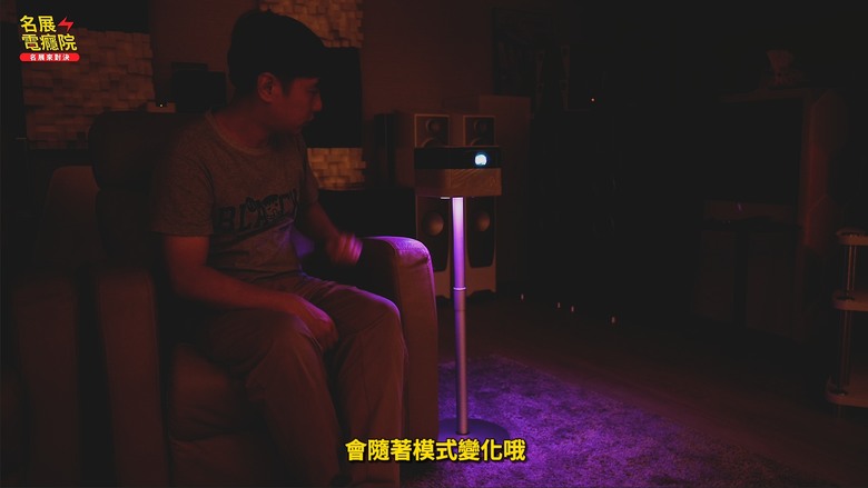 Epson 2026 絢彩燈光兼唱歌 微型投影機 愛普生EF-72 EF72 3LED 開箱 評測 介紹 與舊世代EF22 雷射投影儀差異比較