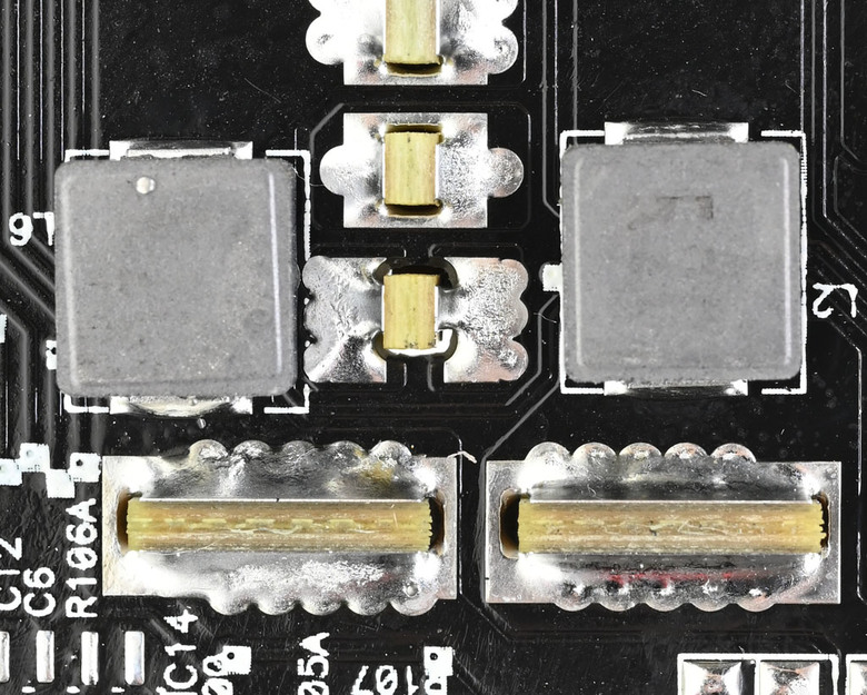 點我看大圖 LIAN LI RS1200G可旋轉交流輸入插座金牌全模組電源開箱