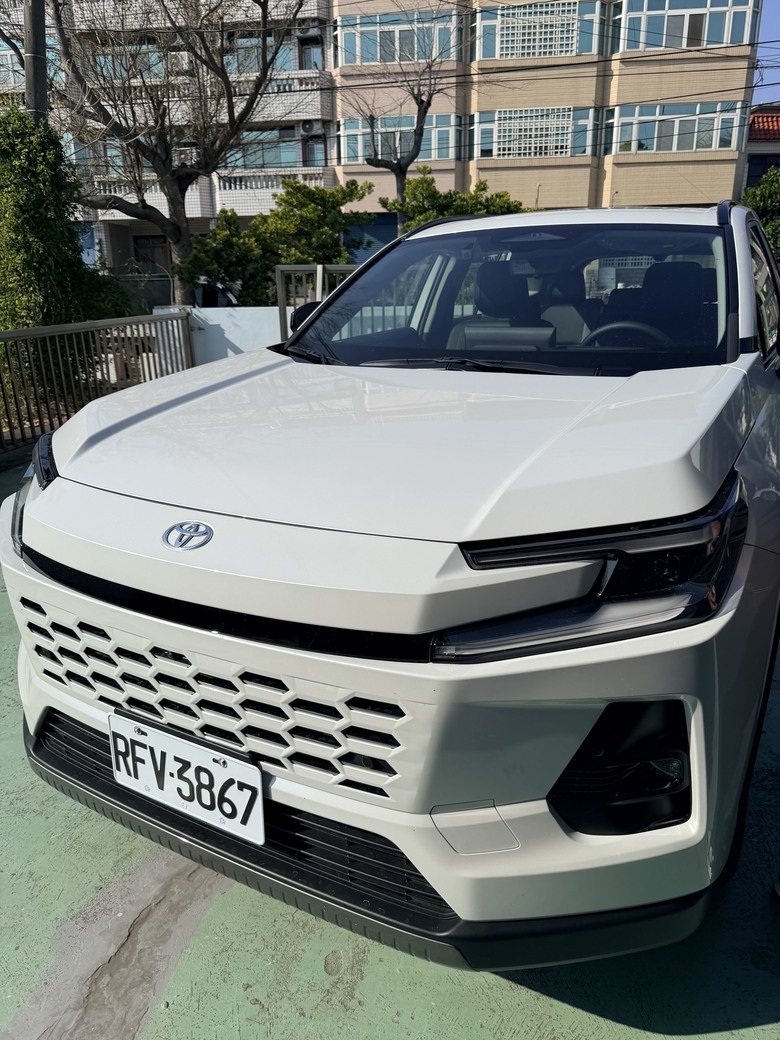 該買哪一台，Toyota RAV4六代、Mazda CX-60（2026年式）、Kia sportage （小改款）