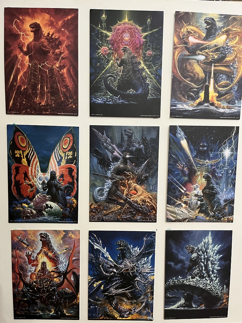 【小惡魔驫到成功】哥吉拉來襲！高雄鹽埕「怪獸喫茶」咖啡店