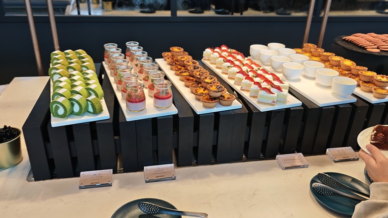 年假結束繼續吃 - 桃園和逸飯店逸市集食記分享~