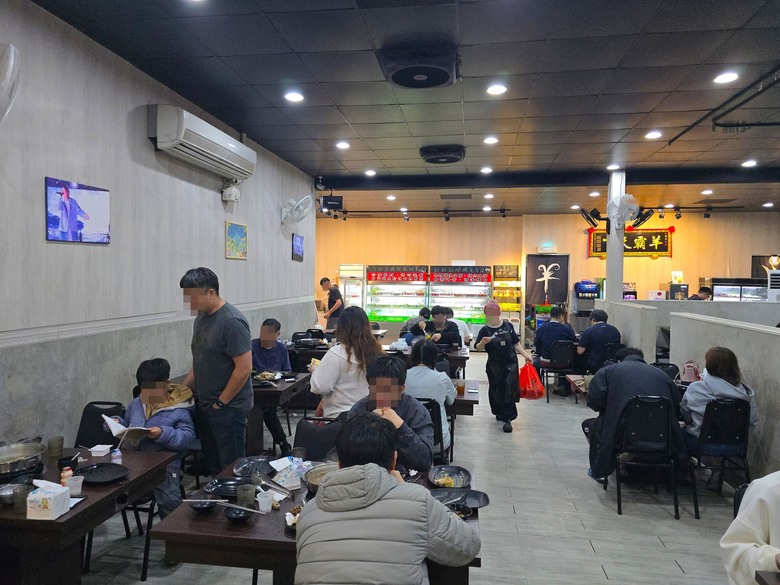 【小惡魔驫到成功】新豐懷舊車站風格星巴克∣入冬進補 羊霸天下-新豐店