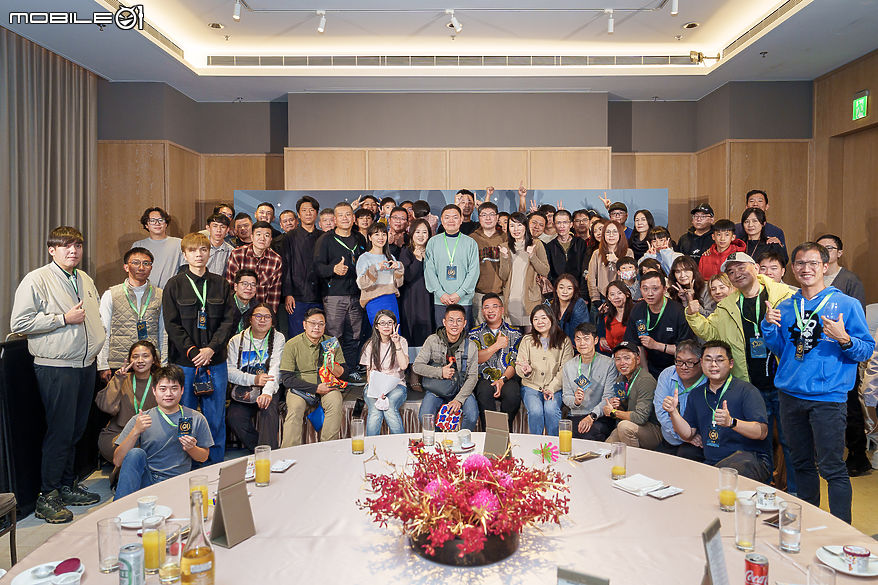 2025 Mobile01 小惡魔尾牙宴|好吃、好聽又好玩再佐一份滿滿感動!