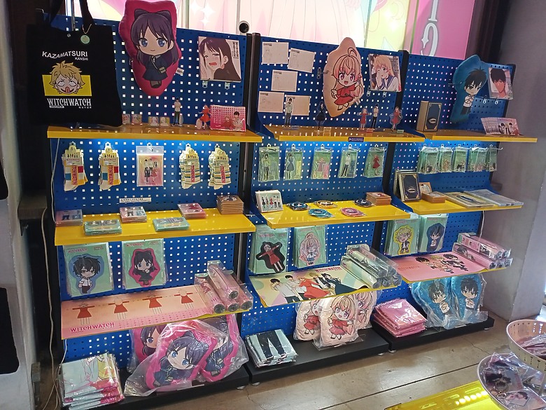 【小惡魔驫到成功】WITCH WATCH 魔女守護者期間限定店