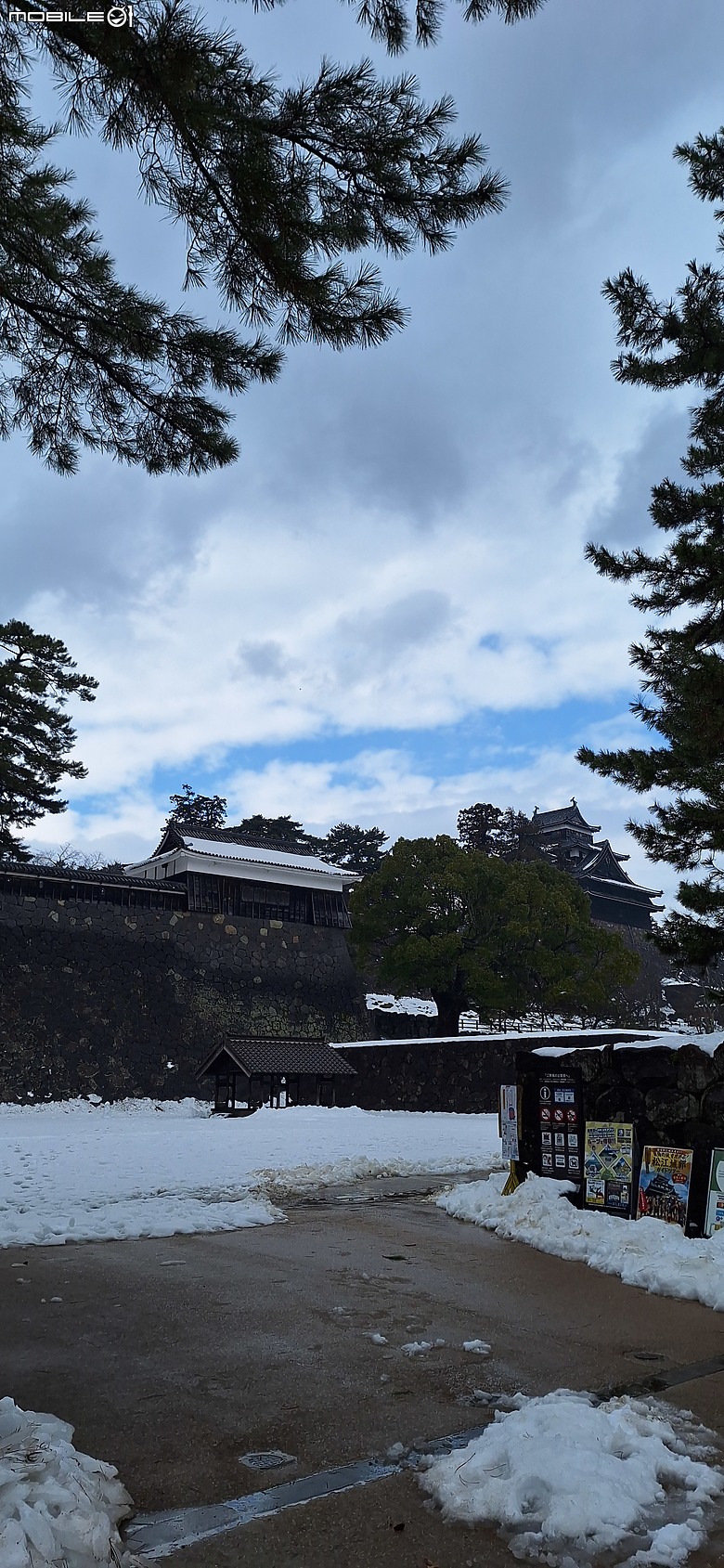 【小惡魔驫到成功】雪落國寶松江城｜冰封護城河下的新春走春記憶｜2026鴻運狂驫 旺整年