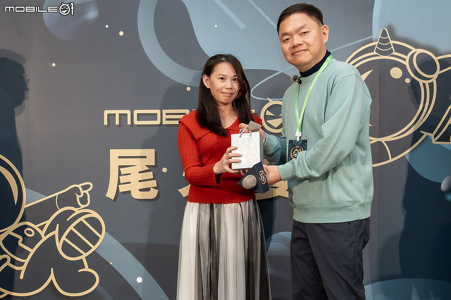 2025 Mobile01 小惡魔尾牙宴|好吃、好聽又好玩再佐一份滿滿感動!