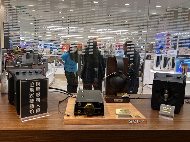 【小惡魔驫到成功】SONY ILCE A7M5 feat. SONY復興館直營店大年初二走春 | 新機試用初探心得❤️