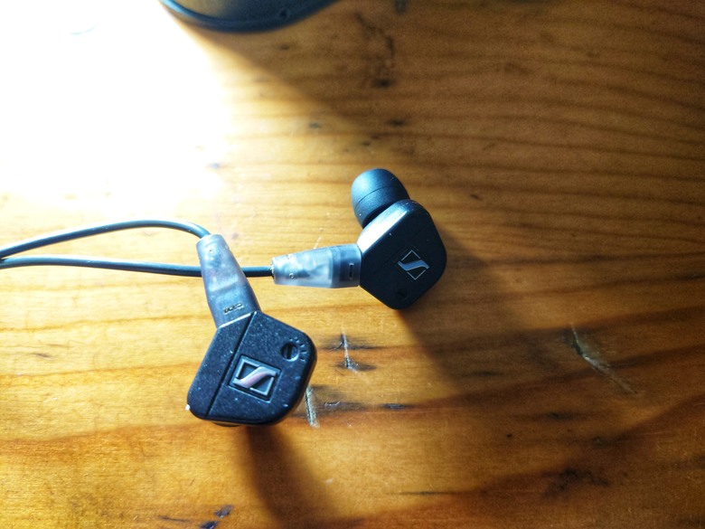 復古開箱]聲海Sennheiser IE8 - Mobile01