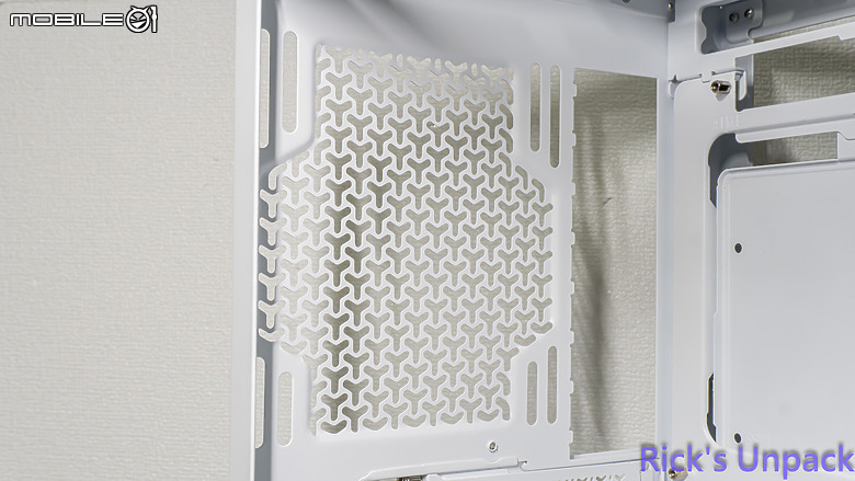 【開箱】終極機殼改裝 | FRAME 4000D LCD RS ARGB WHITE