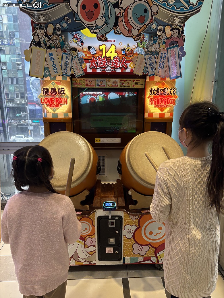 點我看大圖 【小惡魔驫到成功】新年的基隆一日遊|玩耍吃喝放電全紀錄
