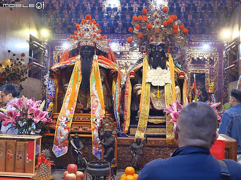 【小惡魔驫到成功】普濟殿燈會與馬年神農街花燈展,過年來臺南賞燈海 — 2026年新年走春 第二站