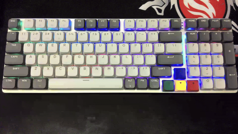 開箱｜【Fantech】MAXFIT AIR99 95% 三模矮軸 RGB 機械式鍵盤（MK916） - 400 小時續航 + 23mm 超薄鋁身，復古遊戲機風格之作！