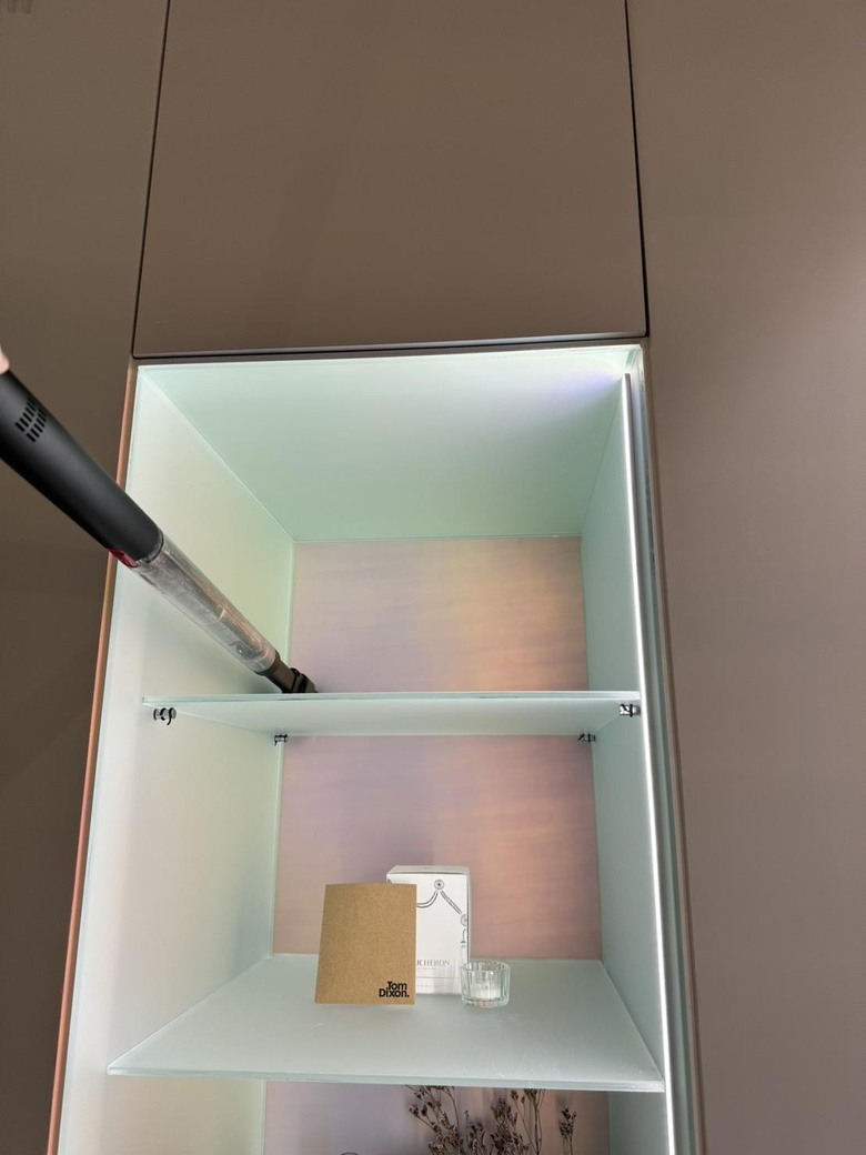 開箱 幫老闆開箱Dyson Pencilvac吸塵器