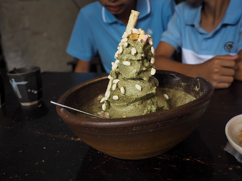 【小惡魔驫到成功】萬里奔馳 ~ 為家人的出遊笑容滾動 // Bridgestone Turanza 6