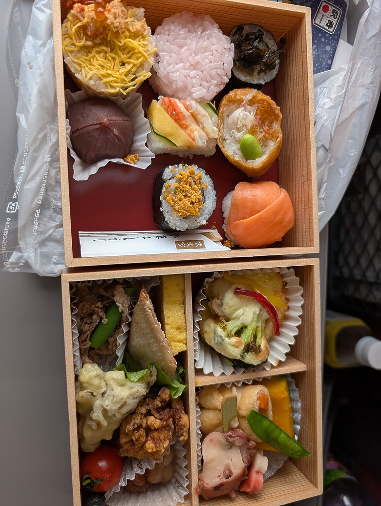 【小惡魔驫到成功】2026_北海道大白_札幌雪祭+函館9日遊